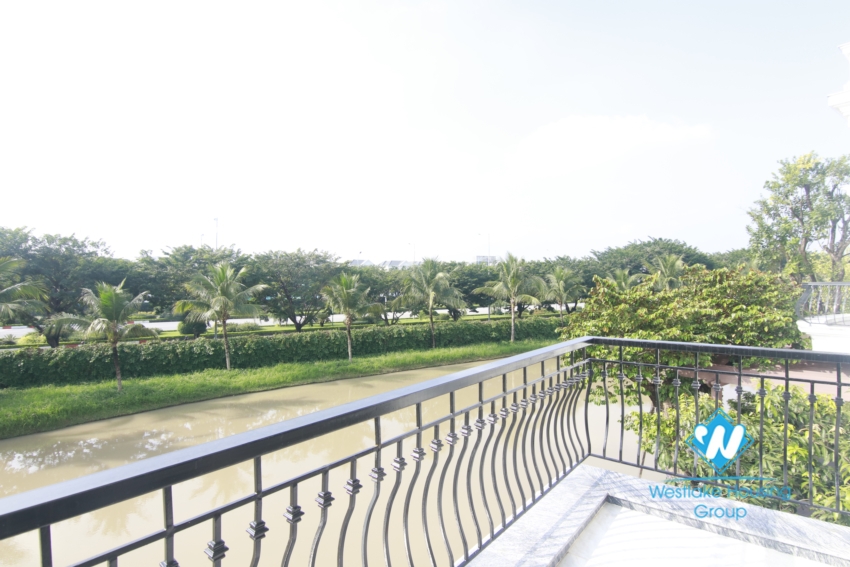 Brand new villa for rent in Vinhome Harmony.